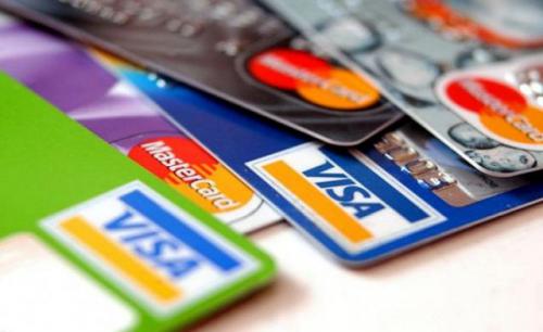 Mở thẻ tín dụng qua hợp đồng bảo hiểm nhân thọ